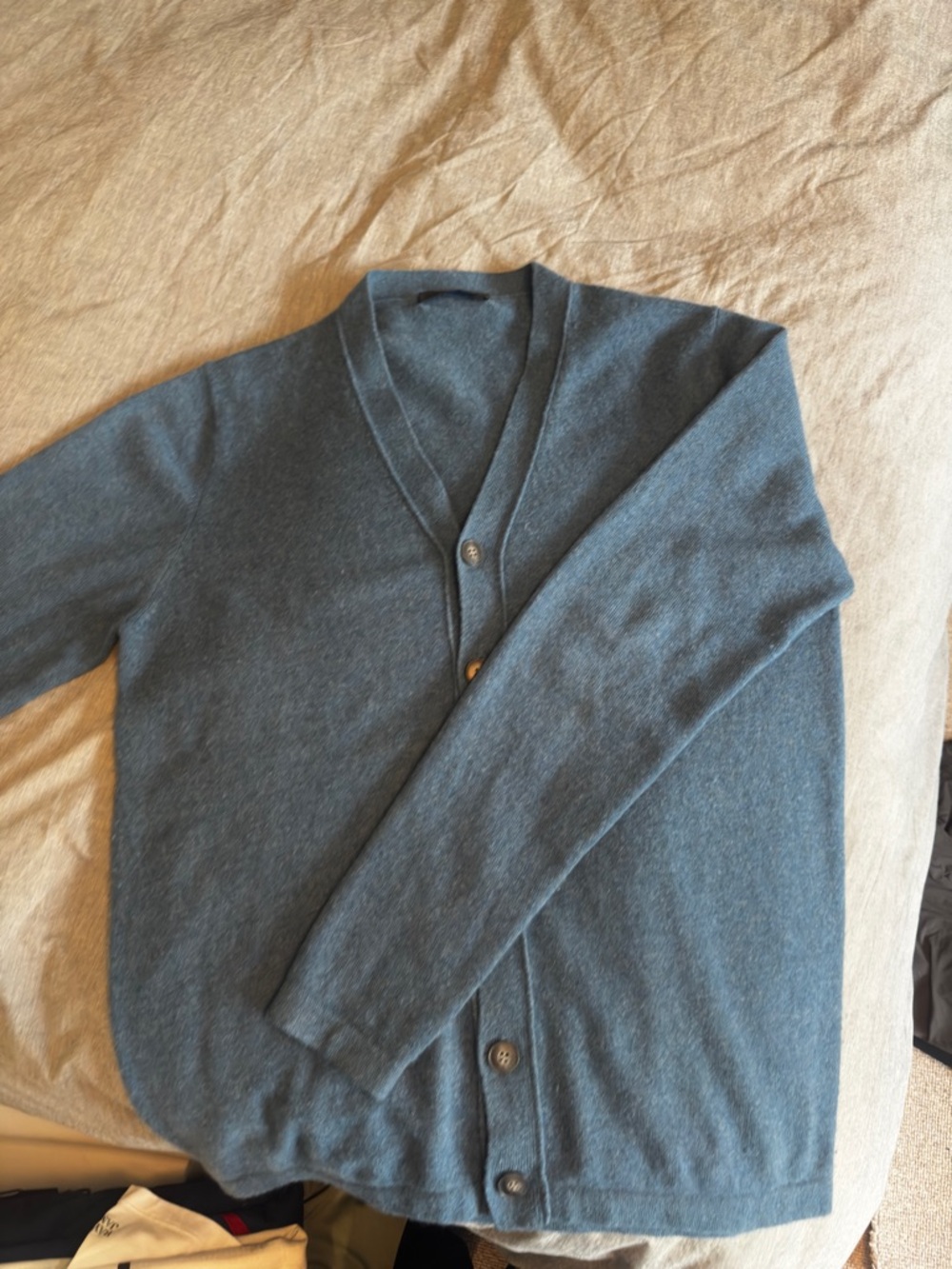 Men’s Cashmere Cardigan Sweater